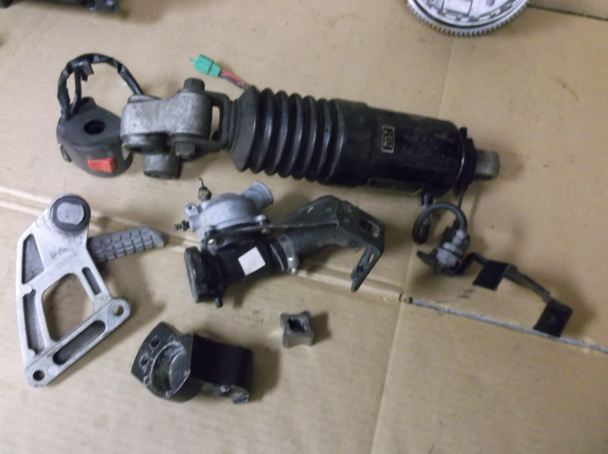 Box of Used Parts for 1993-98 Kawasaki ZX600E | eBay